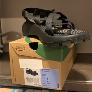 Men’s Chacos- size 8 NEW